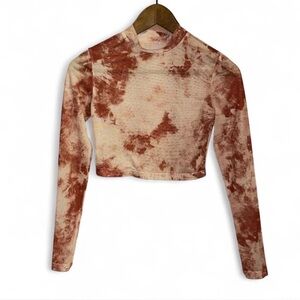 Tie-Dye Long Sleeve Crop Top